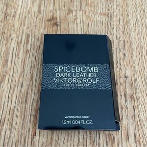 FREE BUNDLE ITEM 🎁 spicebomb dark leather Viktor & Rolf perfume sample